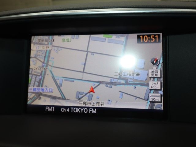 NISSAN FUGA HYBRID 2011