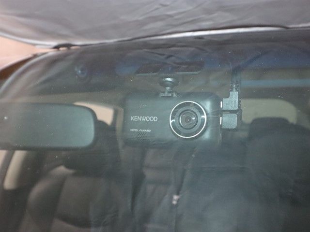 NISSAN FUGA HYBRID 2011