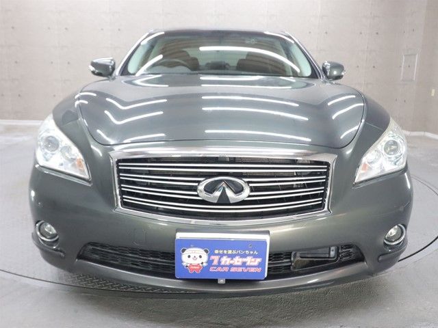 NISSAN FUGA HYBRID 2011