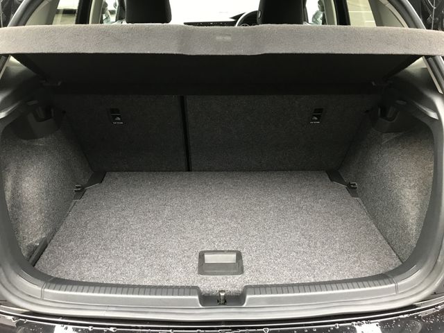 VOLKSWAGEN VOLKSWAGEN POLO 2018