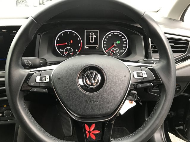 VOLKSWAGEN VOLKSWAGEN POLO 2018