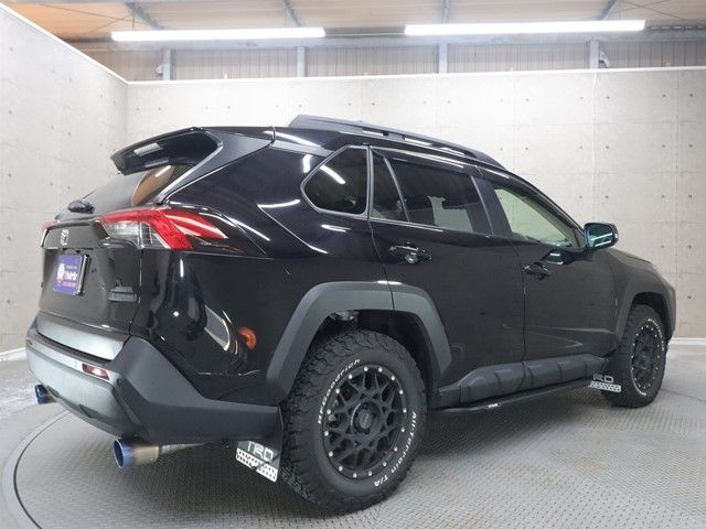 TOYOTA RAV4 4WD 2024