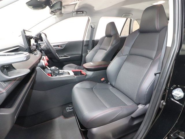 TOYOTA RAV4 4WD 2024