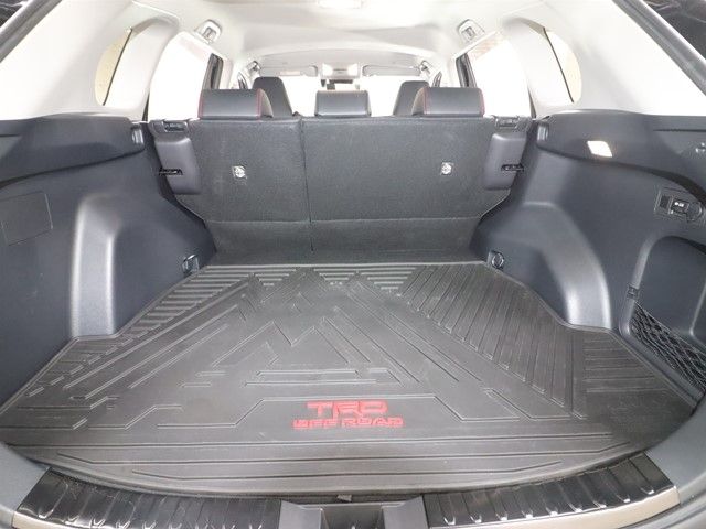 TOYOTA RAV4 4WD 2024