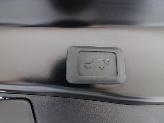 TOYOTA RAV4 4WD 2024