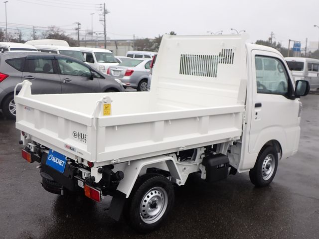 DAIHATSU HIJET truck 4WD 2025
