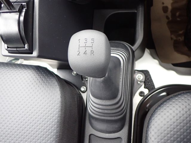 DAIHATSU HIJET truck 4WD 2025