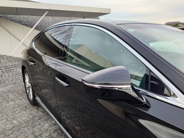 TOYOTA LEXUS LS500h 2018