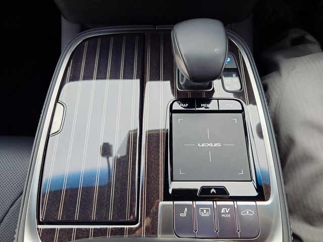 TOYOTA LEXUS LS500h 2018