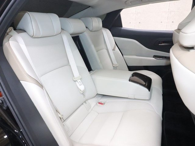 TOYOTA CROWN CROSSOVER 2024