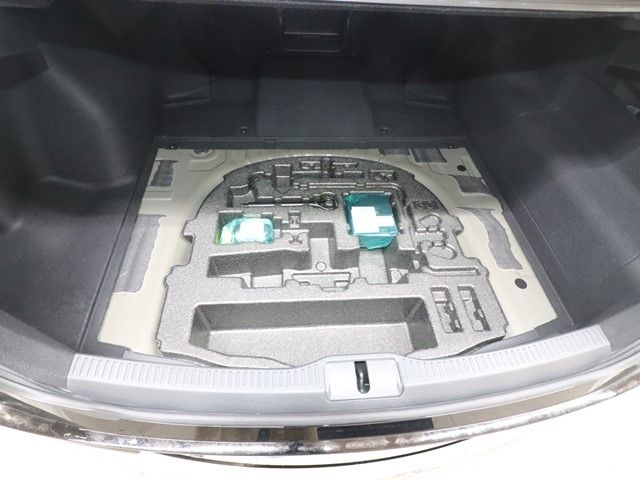 TOYOTA CROWN CROSSOVER 2024