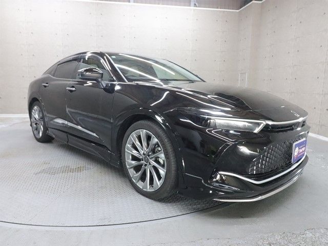 TOYOTA CROWN CROSSOVER 2024
