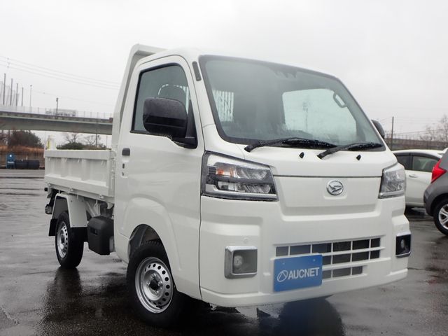 DAIHATSU HIJET truck 4WD 2025