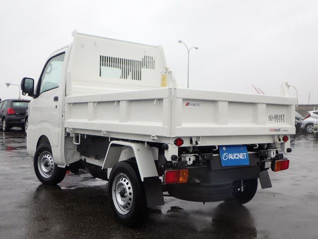 DAIHATSU HIJET truck 4WD 2025