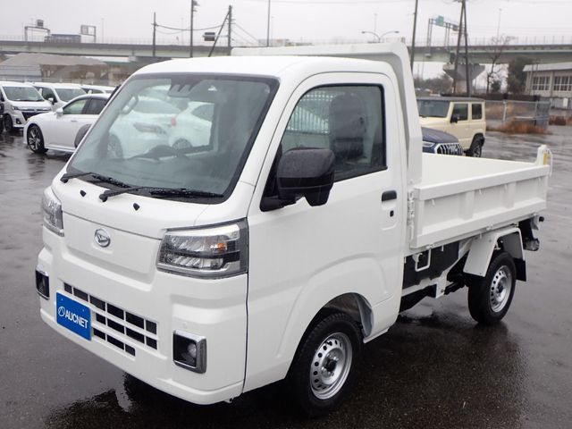 DAIHATSU HIJET truck 4WD 2025