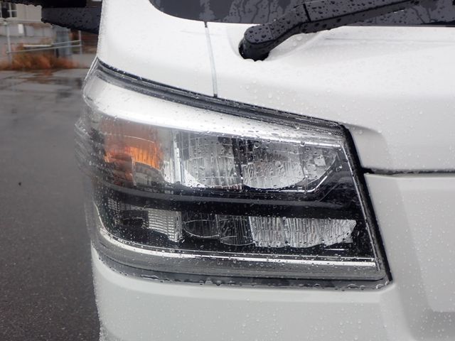 DAIHATSU HIJET truck 4WD 2025