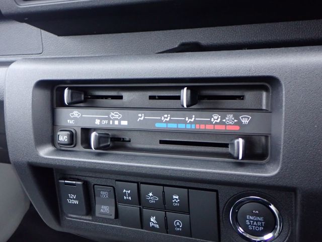 DAIHATSU HIJET truck 4WD 2025