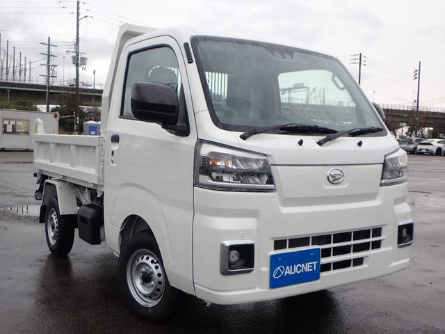 DAIHATSU HIJET truck 4WD 2025