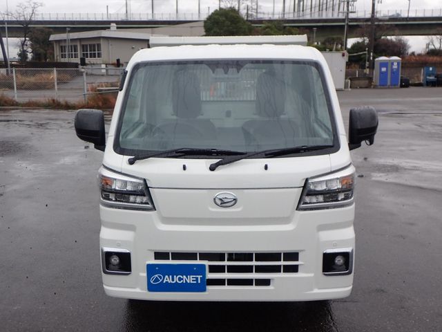 DAIHATSU HIJET truck 4WD 2025