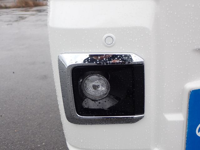 DAIHATSU HIJET truck 4WD 2025