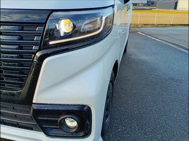 SUZUKI Spacia BASE 4WD 2023