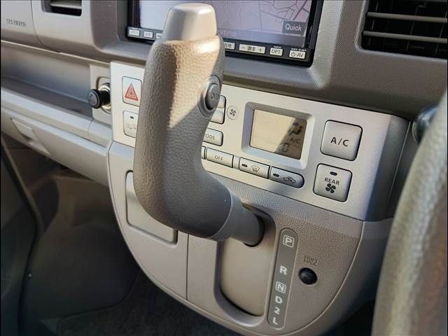 SUZUKI EVERY wagon 4WD 2011