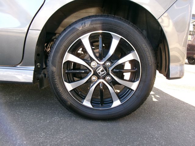 HONDA N BOX CUSTOM 2020