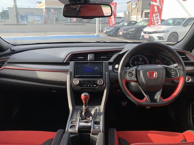 HONDA CIVIC hatchback 2019