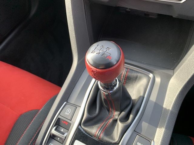 HONDA CIVIC hatchback 2019