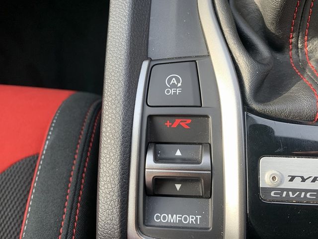 HONDA CIVIC hatchback 2019