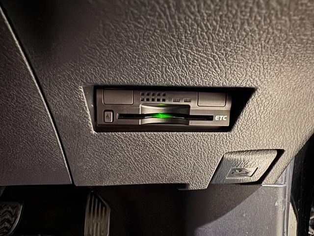 TOYOTA COROLLA FIELDER HYBRID 2016