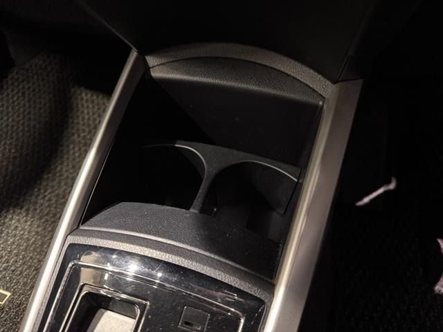 TOYOTA COROLLA FIELDER HYBRID 2016