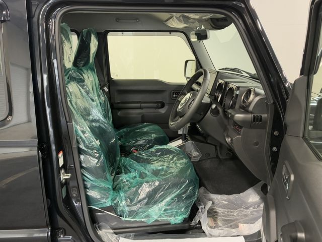 SUZUKI JIMNY NOMADE 2025