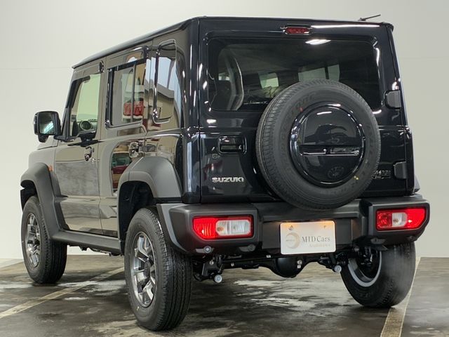 SUZUKI JIMNY NOMADE 2025