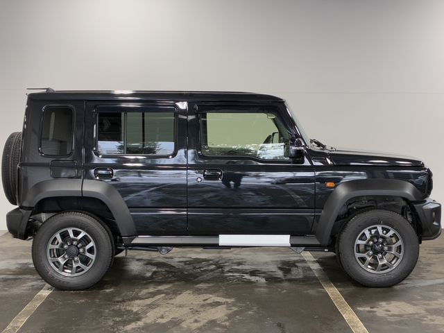 SUZUKI JIMNY NOMADE 2025