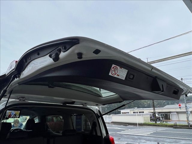 TOYOTA ALPHARD 4WD 2021