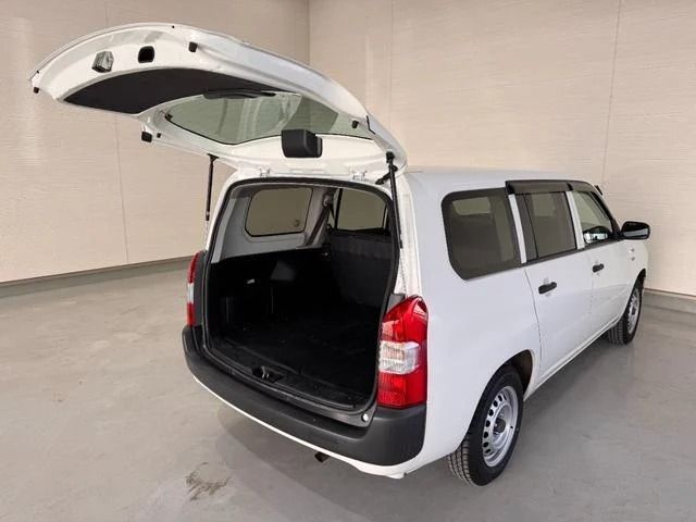 TOYOTA PROBOX van HYBRID 2020