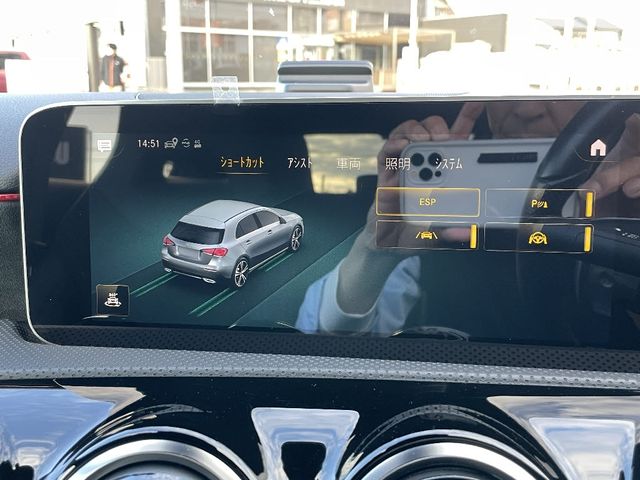 MERCEDES BENZ MERCEDES BENZ A class 2018