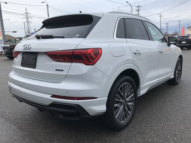 AUDI AUDI Q3 2021