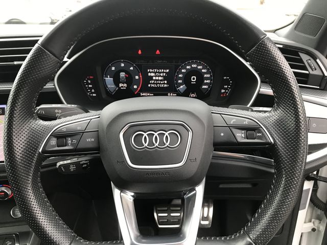 AUDI AUDI Q3 2021