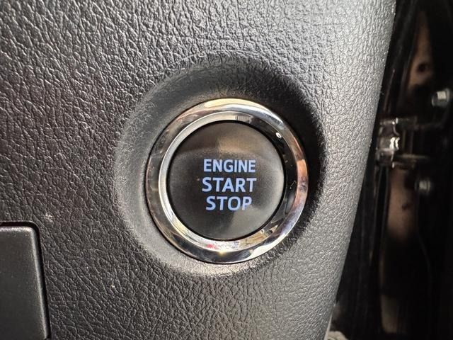 TOYOTA VELLFIRE 2017