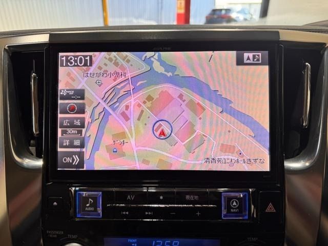 TOYOTA VELLFIRE 2017