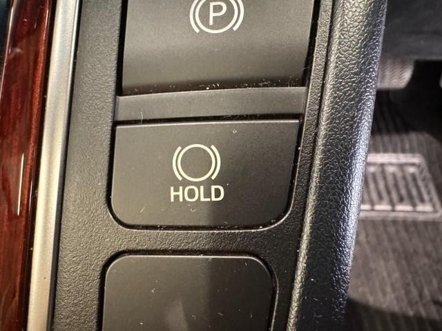 TOYOTA VELLFIRE 2017