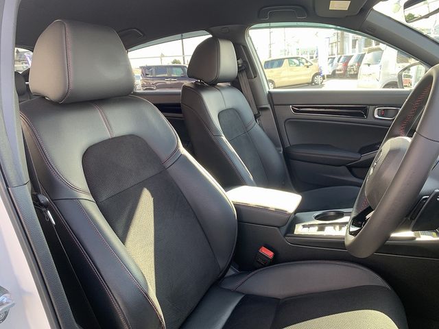 HONDA CIVIC hatchback 2023