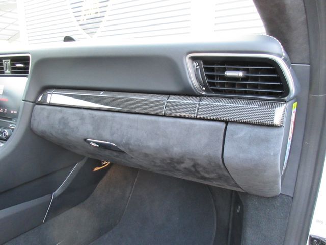 PORSCHE PORSCHE 911 2019