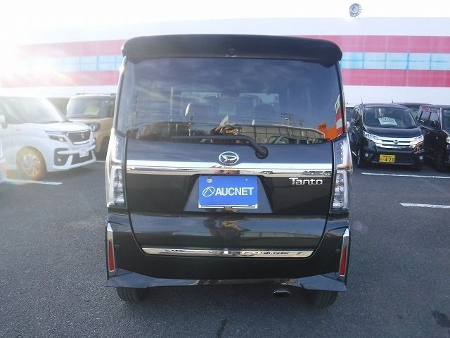 DAIHATSU TANTO CUSTOM 2023