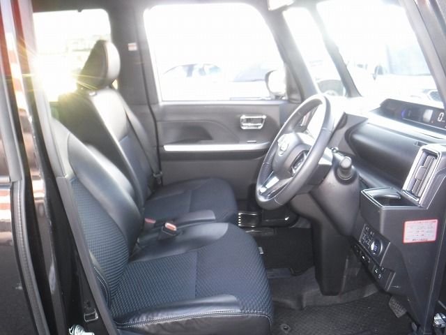 DAIHATSU TANTO CUSTOM 2023