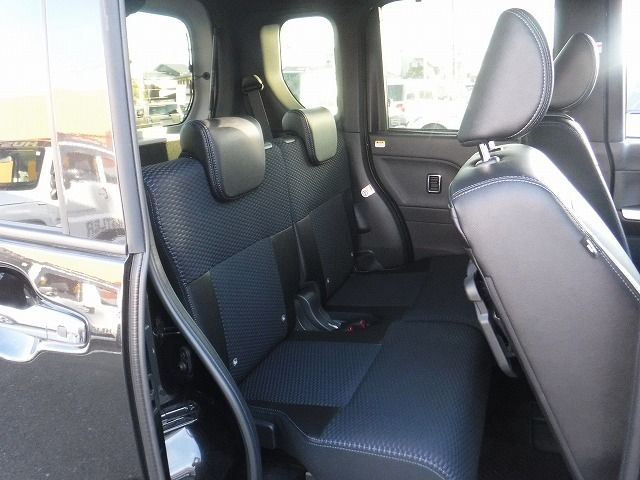 DAIHATSU TANTO CUSTOM 2023