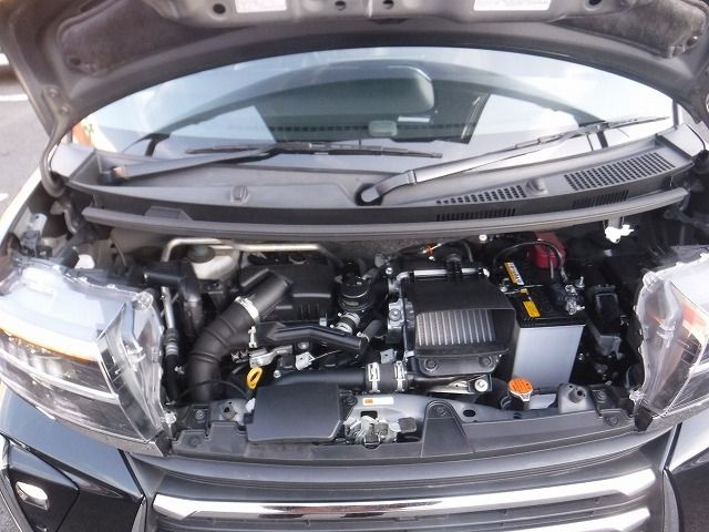 DAIHATSU TANTO CUSTOM 2023