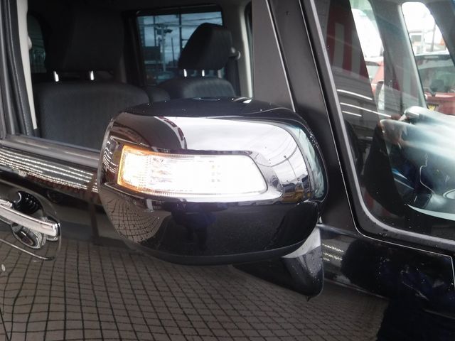 HONDA N BOX CUSTOM 2013